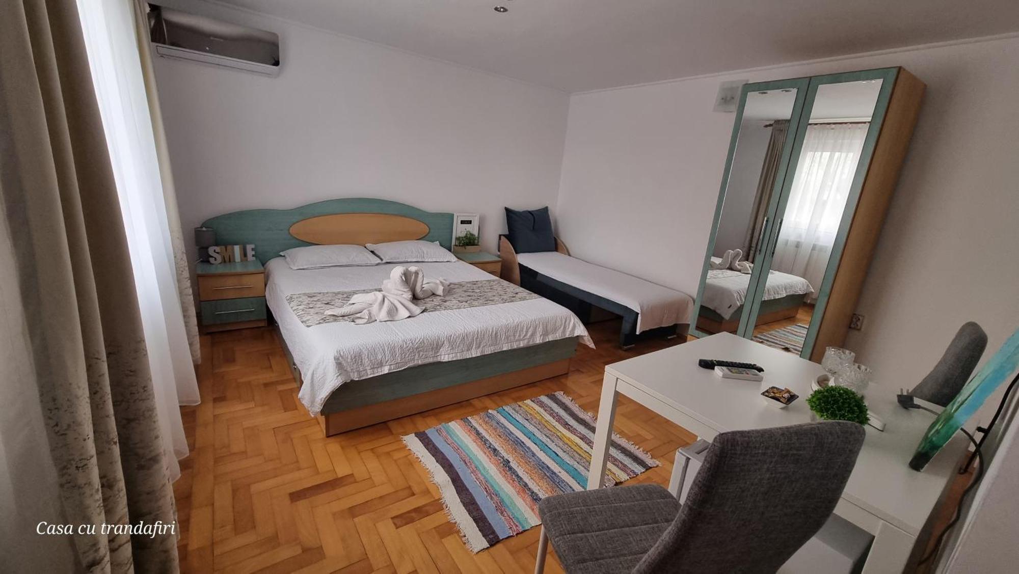 Casa Cu Trandafiri Муригьол Экстерьер фото