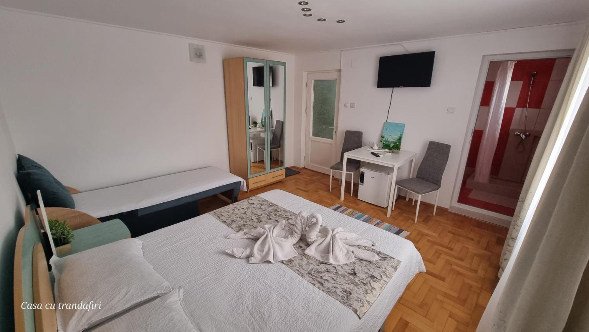 Casa Cu Trandafiri Муригьол Экстерьер фото