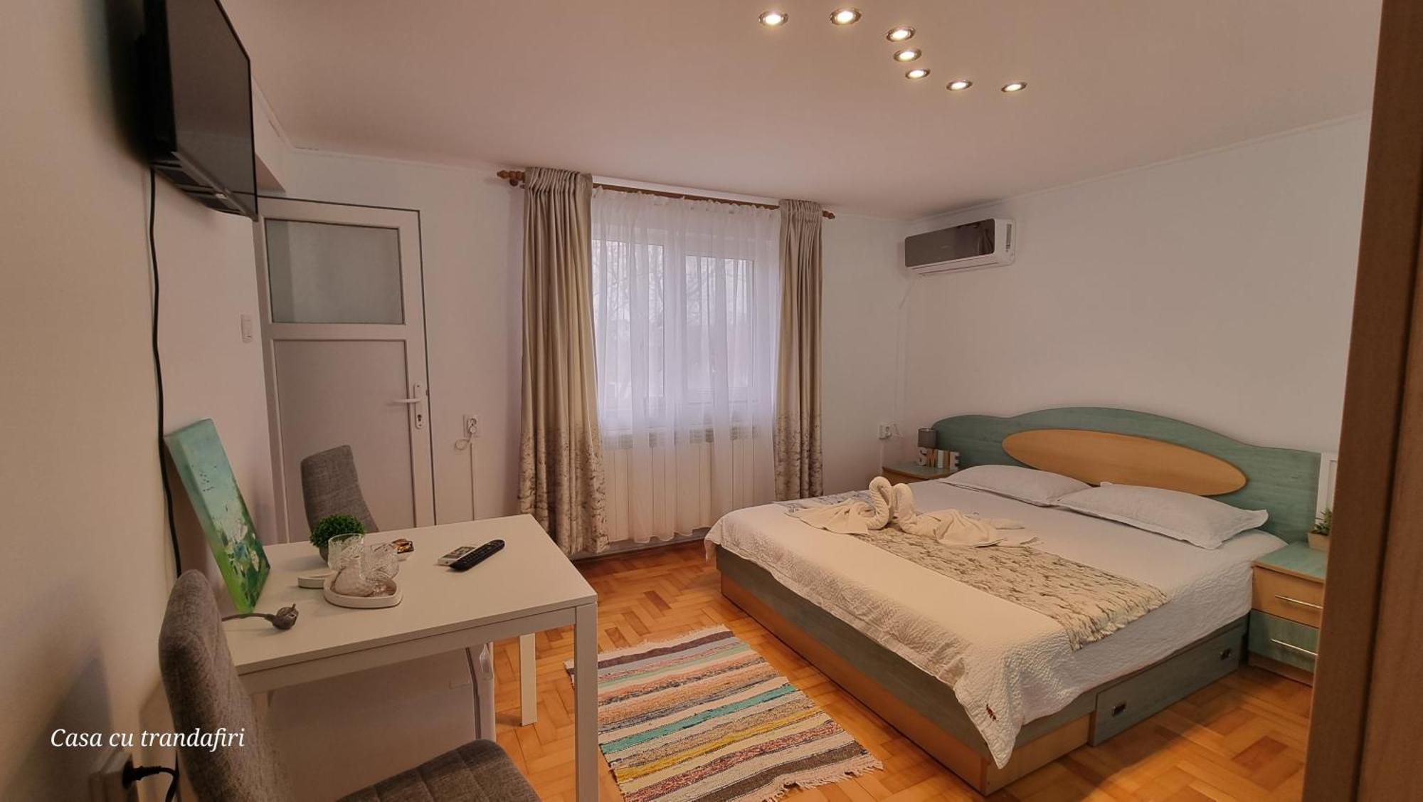 Casa Cu Trandafiri Муригьол Экстерьер фото